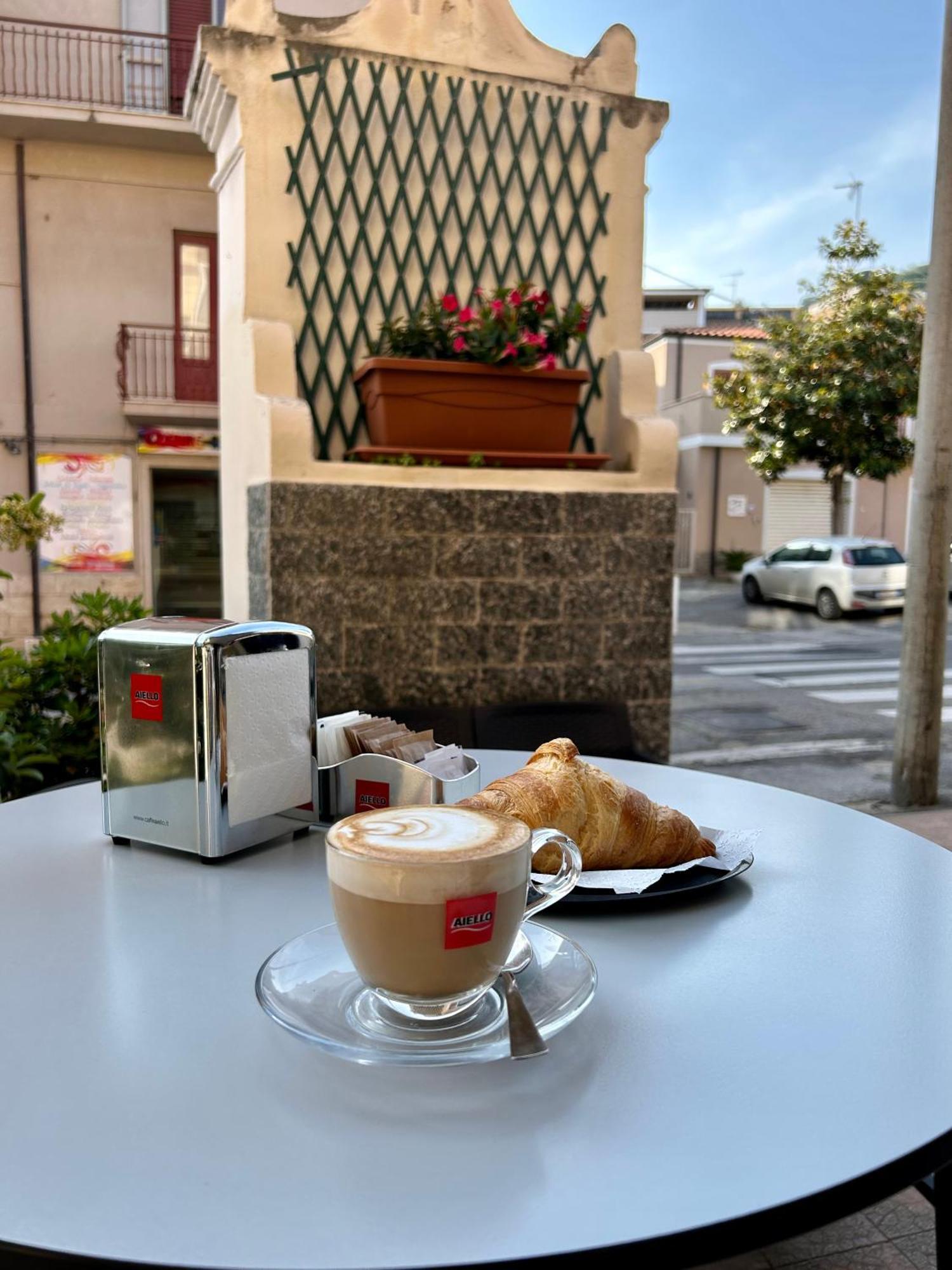 Arcobaleno Tropea Centro Bed and Breakfast Buitenkant foto
